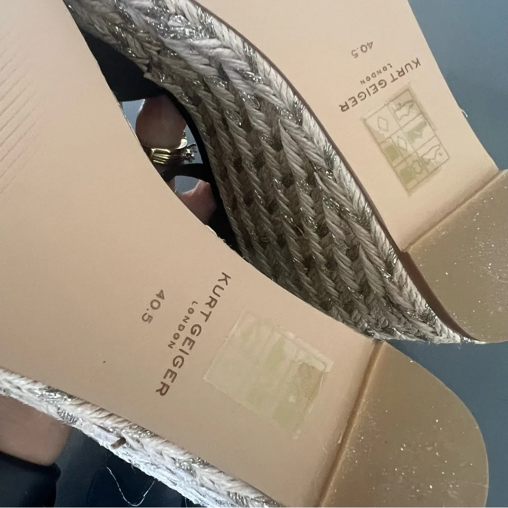 Kurt Geiger London wedge sandal - Picture 7 of 9